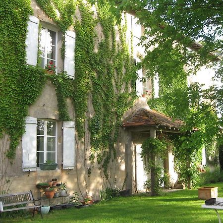 Le Domaine De Panissac Bed and Breakfast Berneuil  Zewnętrze zdjęcie
