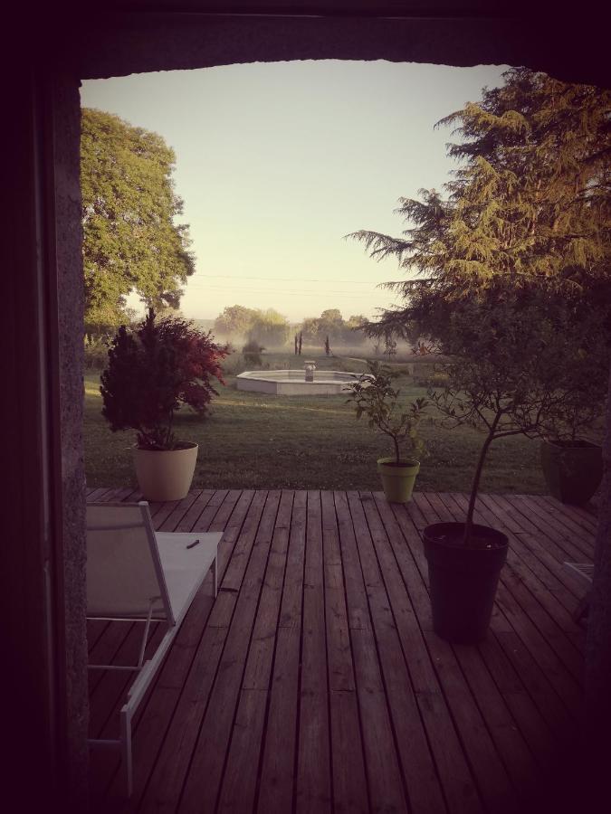 Le Domaine De Panissac Bed and Breakfast Berneuil  Zewnętrze zdjęcie
